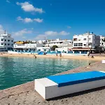 Centrico Playa 2 *